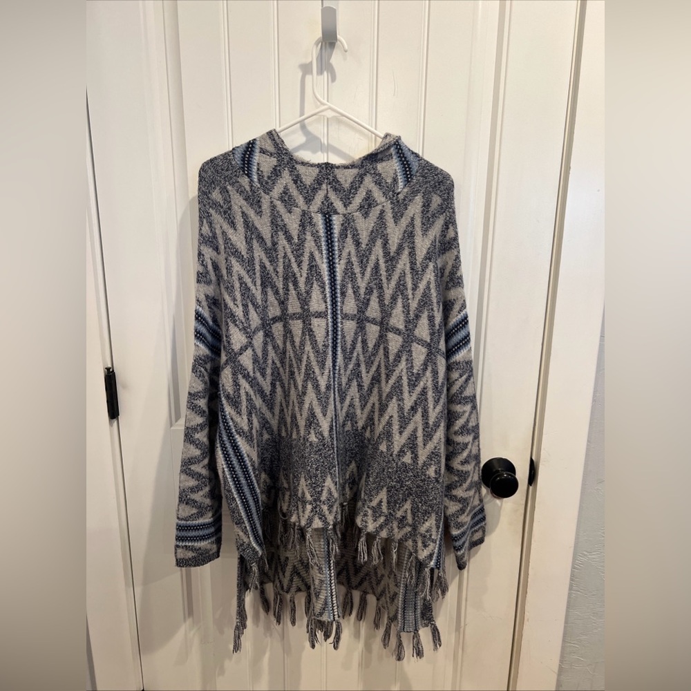 Boho fringed and hooded Chevron Patterned Gray and Blue Sweater Long pullover XL